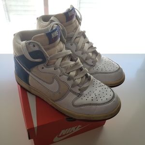 Nike Dunk High Vintage Sneakers